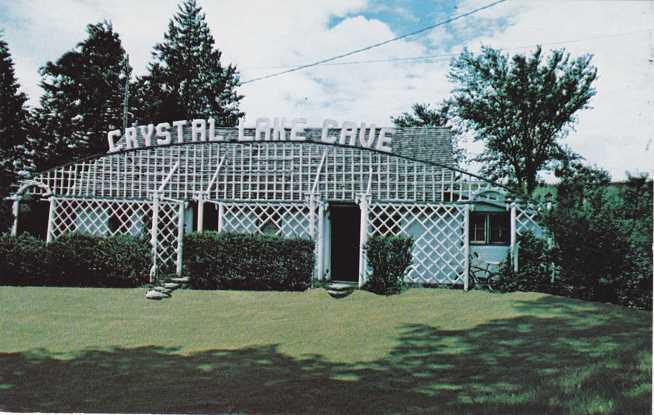 Entrance to Crystal Lake Cave - Dubuque, Iowa