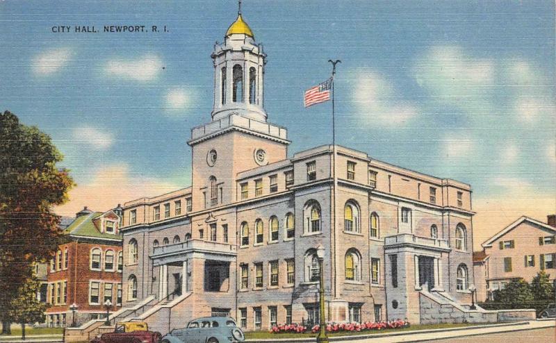 NEWPORT, RI Rhode Island  CITY HALL & Street Scene~Cars  c1940's Linen Postcard