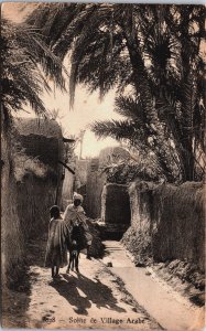 Algeria Scene de Village Arabe Vintage Postcard C217