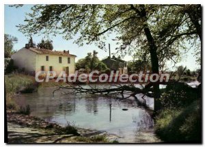 Postcard Modern Boutenac Touvent Cozes Le Plan D'Eau