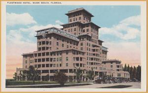 Miami, FLA., Fleetwood Hotel- Great line of old cars in parking lot-