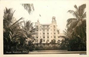 1940s Royal Hawaiian Hotel HONOLULU HAWAII RPPC postcard 9299