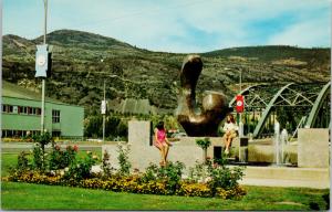 Trail BC Fountain Italian Residents Unused Vintage Postcard D73