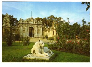 Lion Statue, Dolmabahce, Istanbul, Turkey