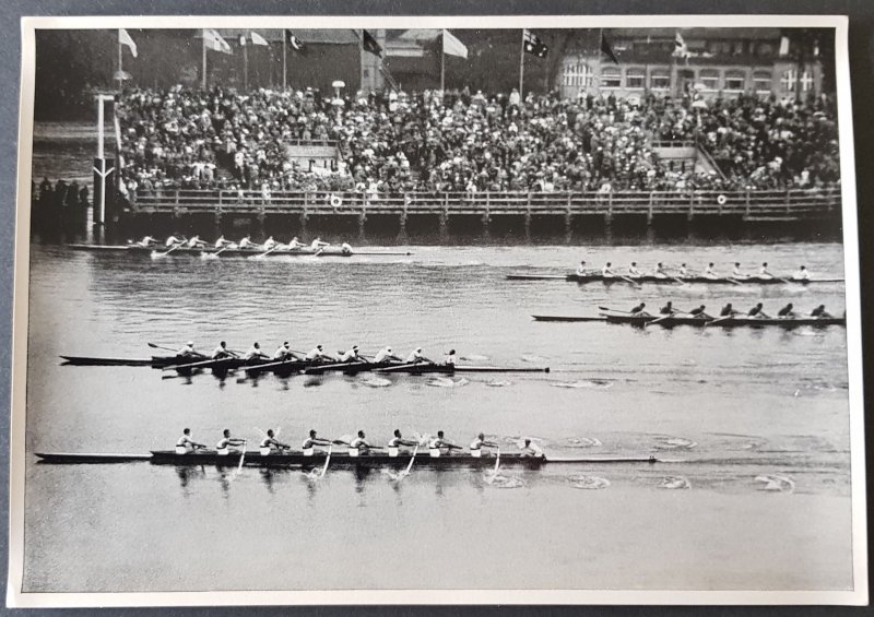 RARE LARGE FORMAT COLLECTOR PHOTO CARD 1936 BERLIN OLYMPICS - ROWING EIGHTS