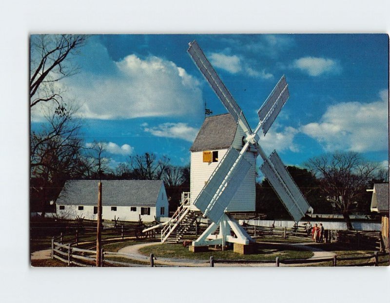 Postcard Robertson's Windmill, Williamsburg, Virginia