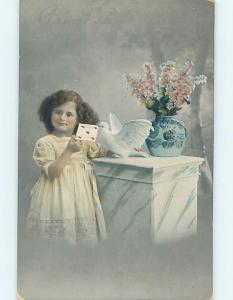 Pre-Linen WHITE DOVE BIRD AND CUTE GIRL HOLDING CARDS TOGETHER HL5253