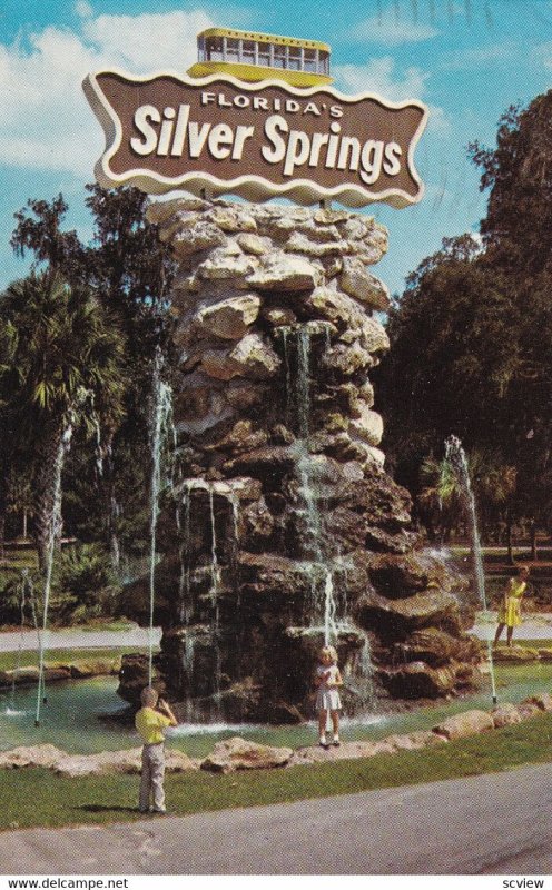 SILVER SPRINGS, Florida, PU-1971; Florida's Silver Springs Entrance Sign