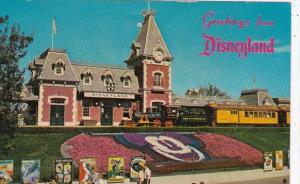 Disneyland Train Depot & Passenger Train 1985