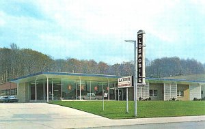 Euclid OH LaTour Oldsmobile Dealership, Postcard