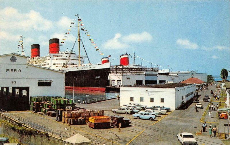 RMS Queen Elizabeth Cristobal Harbor Panama Canal Zone c1960s Vintage Postcard 