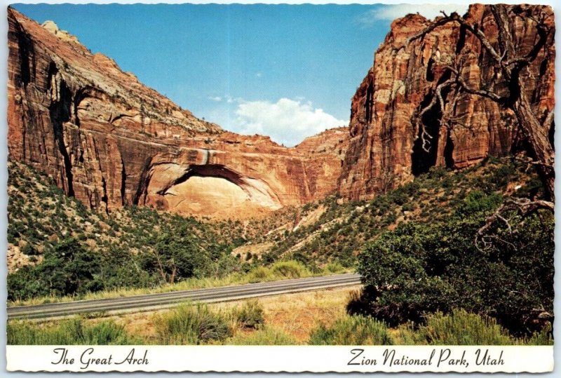 M-104223 The Great Arch Zion National Park Utah USA