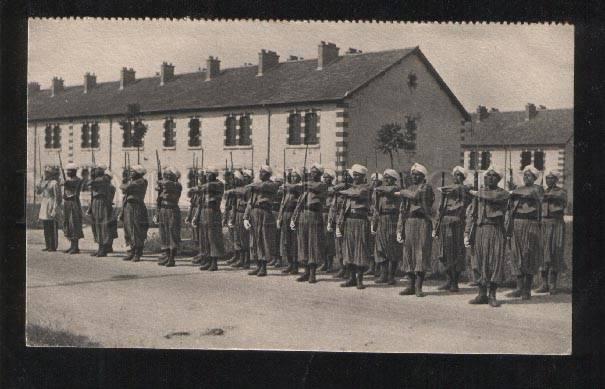 061360 WWI FRENCH Moroccans soldier Vintage PC