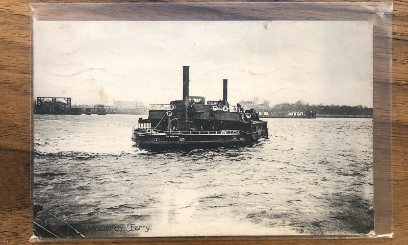 Woolwich Ferry VINTAGE - POSTCARD - POSTED - PC - ENGLAND LONDON THAMES 