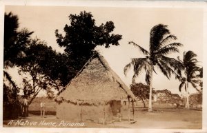 Panama A Native Home Panama Vintage RPPC 04.01