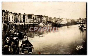 Old Postcard Dieppe L & # 39Arromanches a dock and a building of the Navy