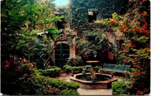 VINTAGE POSTCARD LITTLE THEATRE PATIO AT NEW ORLEANS LOUISIANA 1958