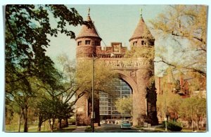 Connecticut, Hartford - Soldiers' & Sailors' Memorial Arch - [CT-236]