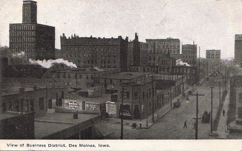 Postcard View Business District Des Moines Iowa