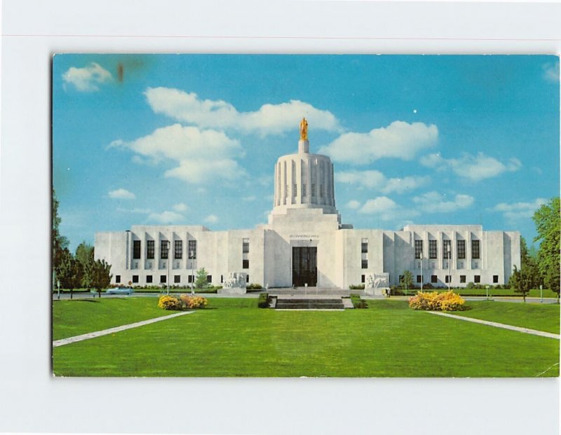 Q-35937 State Capitol Salem Oregon USA