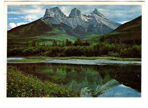 The Three Sisters Mountains, Bow Rover, Canmore Alberta