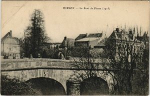 CPA HIRSON Le Pont de Pierre (152082)