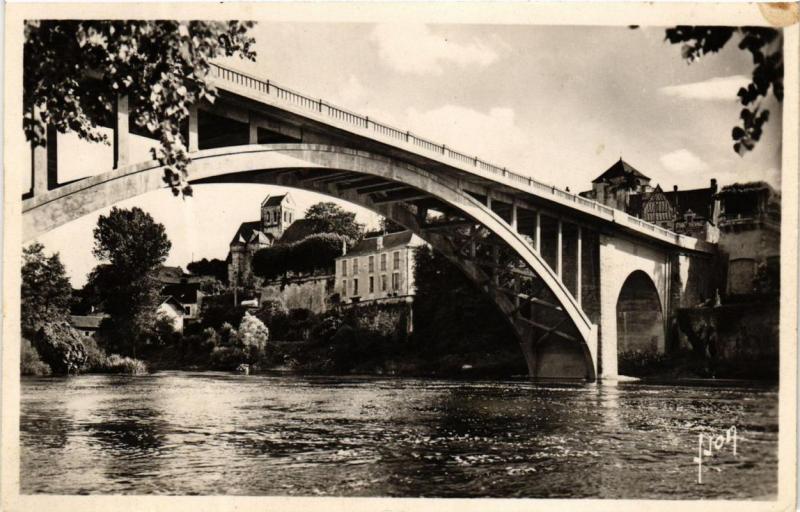 CPA La ROCHE-POSAY Le Pont sur la Creuse (613227)