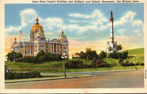 Iowa Des Moines State Capitol Building and Soldiers and Sailors Mounument 194...