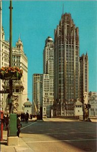 Illinois, Chicago - Tribune Tower - [IL-215]