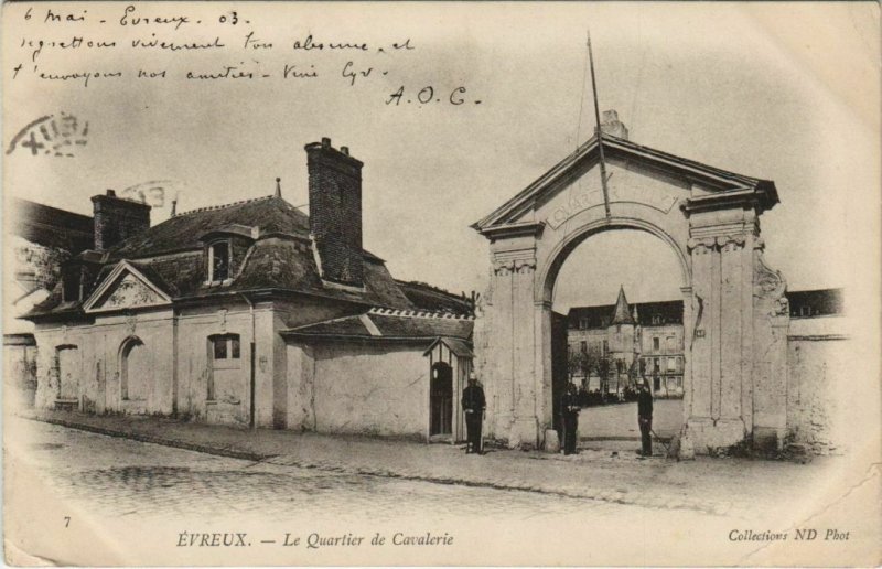 CPA EVREUX Le Quartier de Cavaleire (1149173)