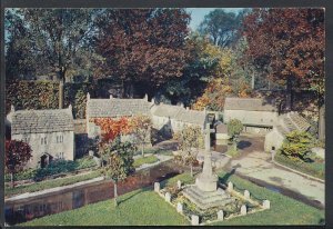 Gloucestershire Postcard - Bourton-On-The-Water Model Village    RR37