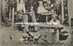 malay malaysia, Native Malay Women Pounding Rice (1910s)