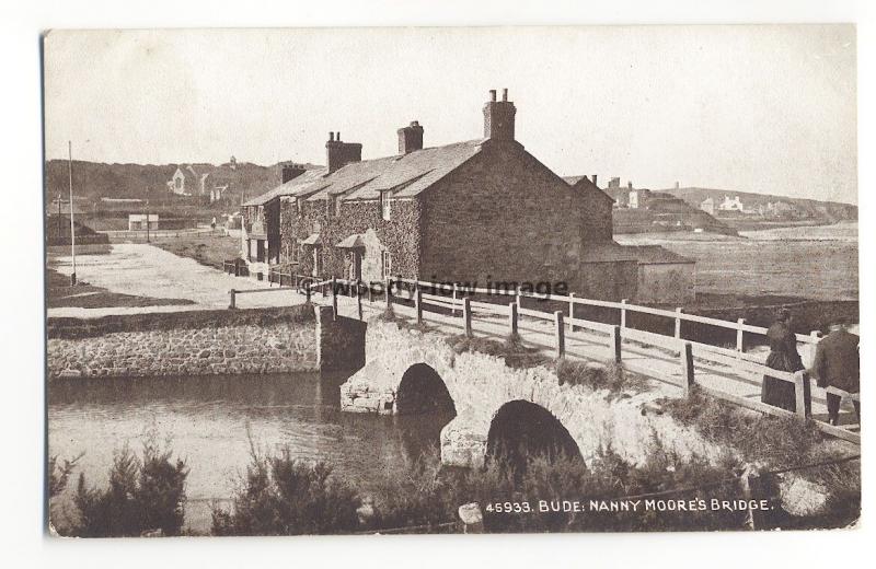 tp3835 - Cornwall - Bude - Nanny Moore's Bridge by Tearooms & Ash Baker