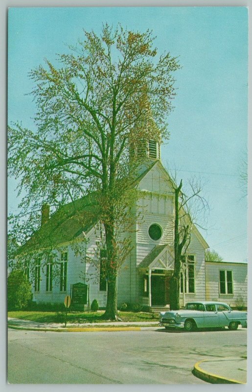 Bridgeville Delaware~Union Methodist Church~Standard Chrome Postcard