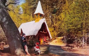 SANTA'S VILLAGE Skyforest, CA Christmas Chapel, Elves c1950s Vintage Postcard
