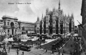 Milan, Italy - IL Duome e la Plazza - c1910