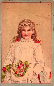 Vintage Adorable Girl  Manhattan Clothing Store Victorian Trade Card Dayton, OH