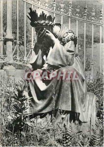 Postcard Modern Pilgrimage of Our Lady of La Salette weeping Virgin