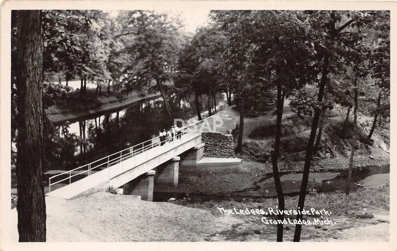 B91/ Grand Ledge Michigan Mi Real Photo RPPC Postcard c50s Riverside Park Ledges