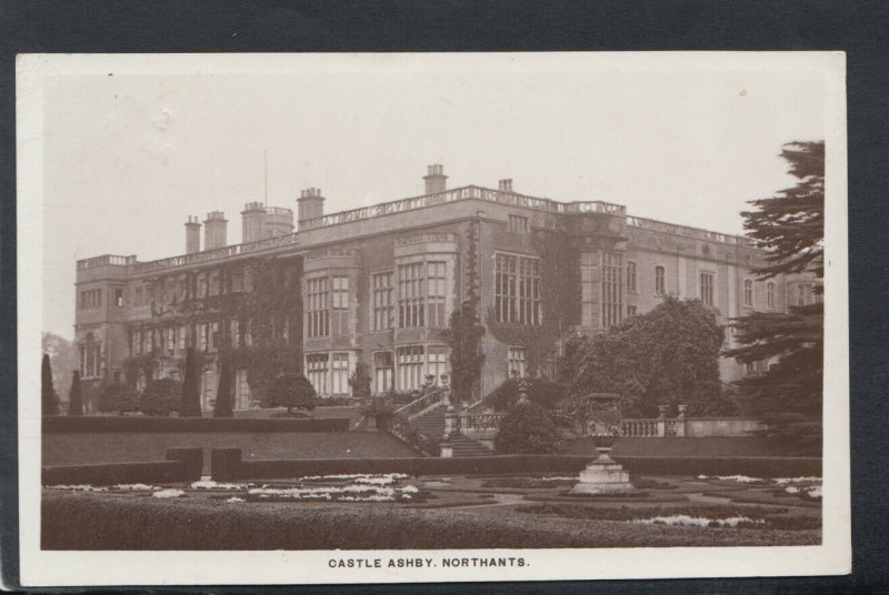 Northamptonshire Postcard - Castle Ashby, Near Northampton RS19183