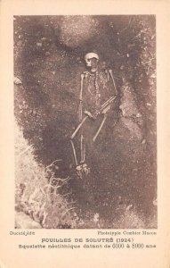 Solutre France Archaeology Excavation Skeleton Grave Site Postcard AA70421