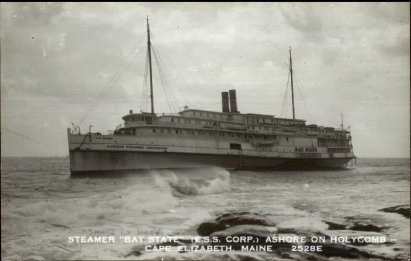 Cape Elizabeth ME Steamer Ashore BAY STATE 1950s-60s Real Photo Postcard