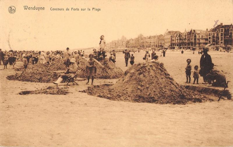 BR55437 Concours de Forts sur la plage Wenduine belgium