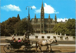 postcard Vienna - Town Hall with Fiaker