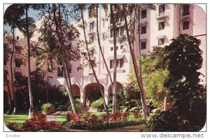 Royal Hawaiian Hotel, Acres of Tropical Gardens, HONOLULU, Hawaii, 40-60's