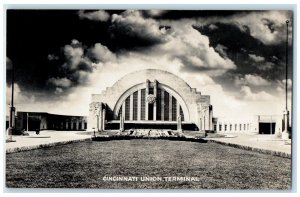 c1930's View Of Cincinnati Union Terminal Cincinnati Ohio OH RPPC Photo Postcard