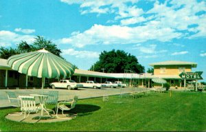 Missouri Macon Travelier Motel