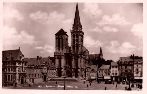 Place Thiers,Lisieux,France BIN