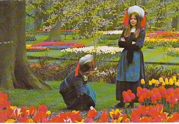 Netherlands Lisse Keukenhof Locals In Tulip Gradens