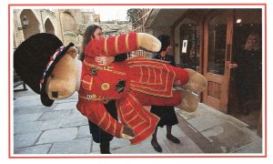 London, Plush Bear London Tower Costume Yeoman Warder Beefeater, Postcard